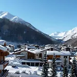 Haus Rubin * Saas-Almagell