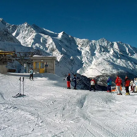 Haus Rubin アパート *