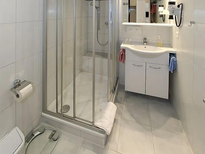 Haus Rubin 萨斯阿尔马格尔