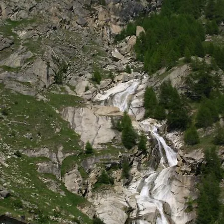 Haus Rubin * Saas-Almagell