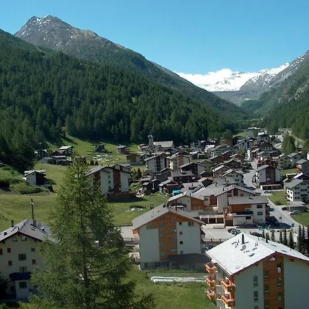 Haus Rubin Lägenhet Saas-Almagell