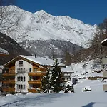 Haus Rubin Daire Saas-Almagell